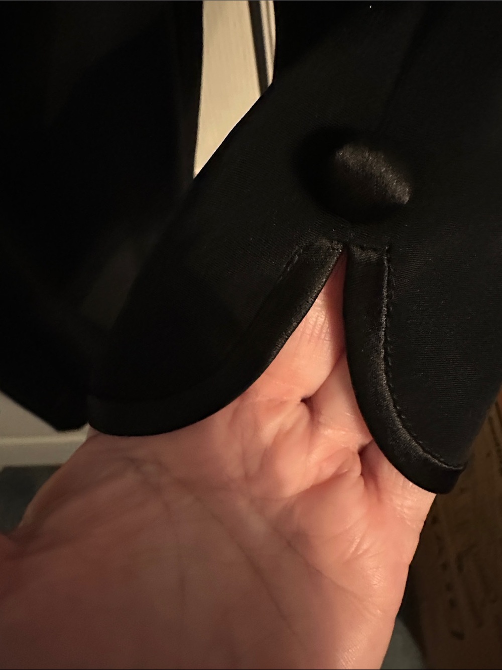 Jones New York Black Tie Dress Size 8 Posh Funeral Dress. Timeless! Silky fabric - Picture 9 of 10